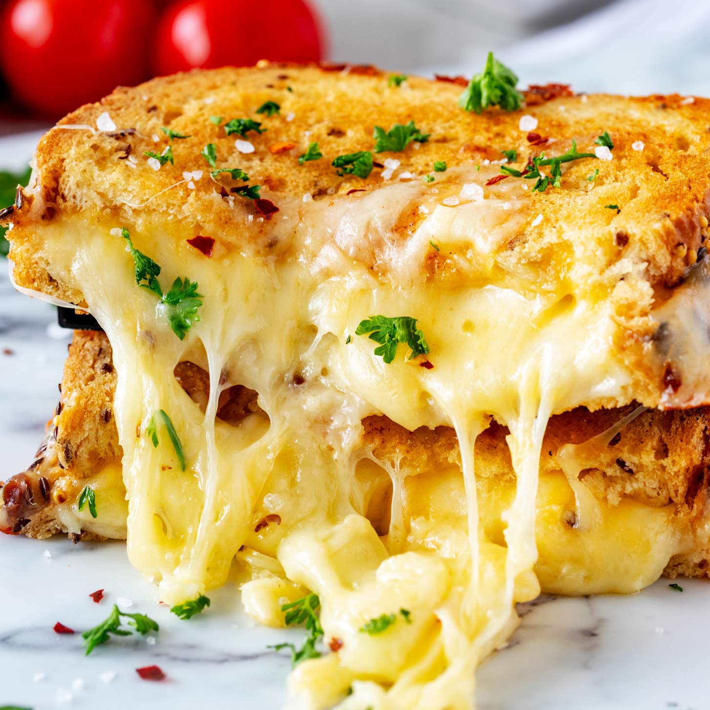 https://kicking-carbs.com/wp-content/uploads/2023/01/SQ-keto-grilled-cheese-h2.jpg
