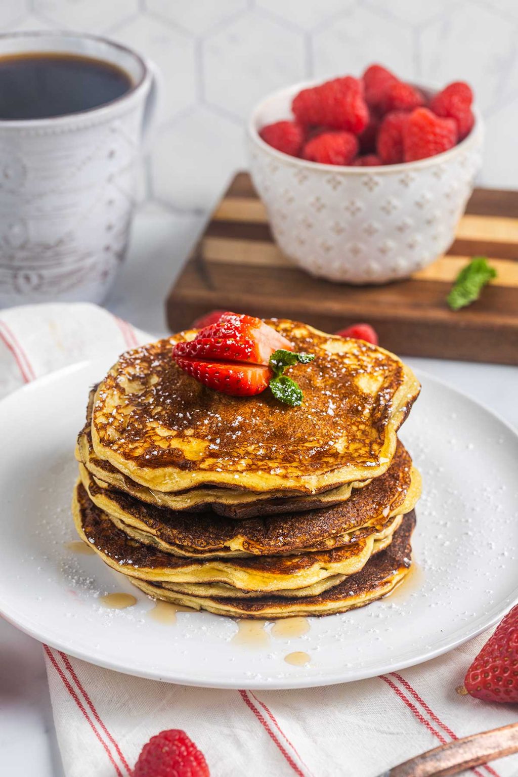 Keto Cottage Cheese Pancakes - Kicking Carbs